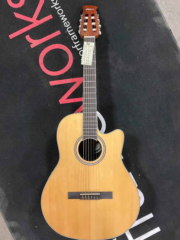 Ovation applause hot sale nylon