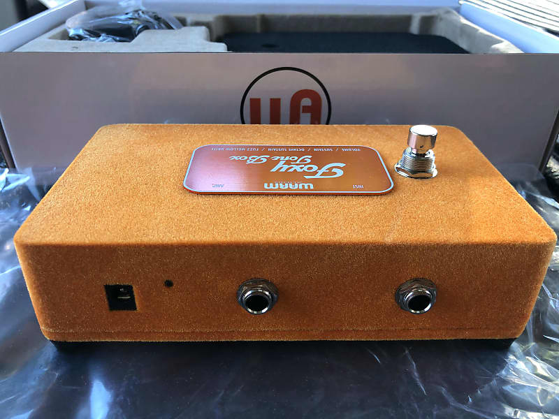 orange fuzz pedal Warm Audio Foxy Tone Box Fuzz Pedal – Mugan Music Group