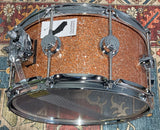 DW Collectors Series 6.5x14 Maple/Mahogany Snare Drum - Champagne Glass - Champagne Glass