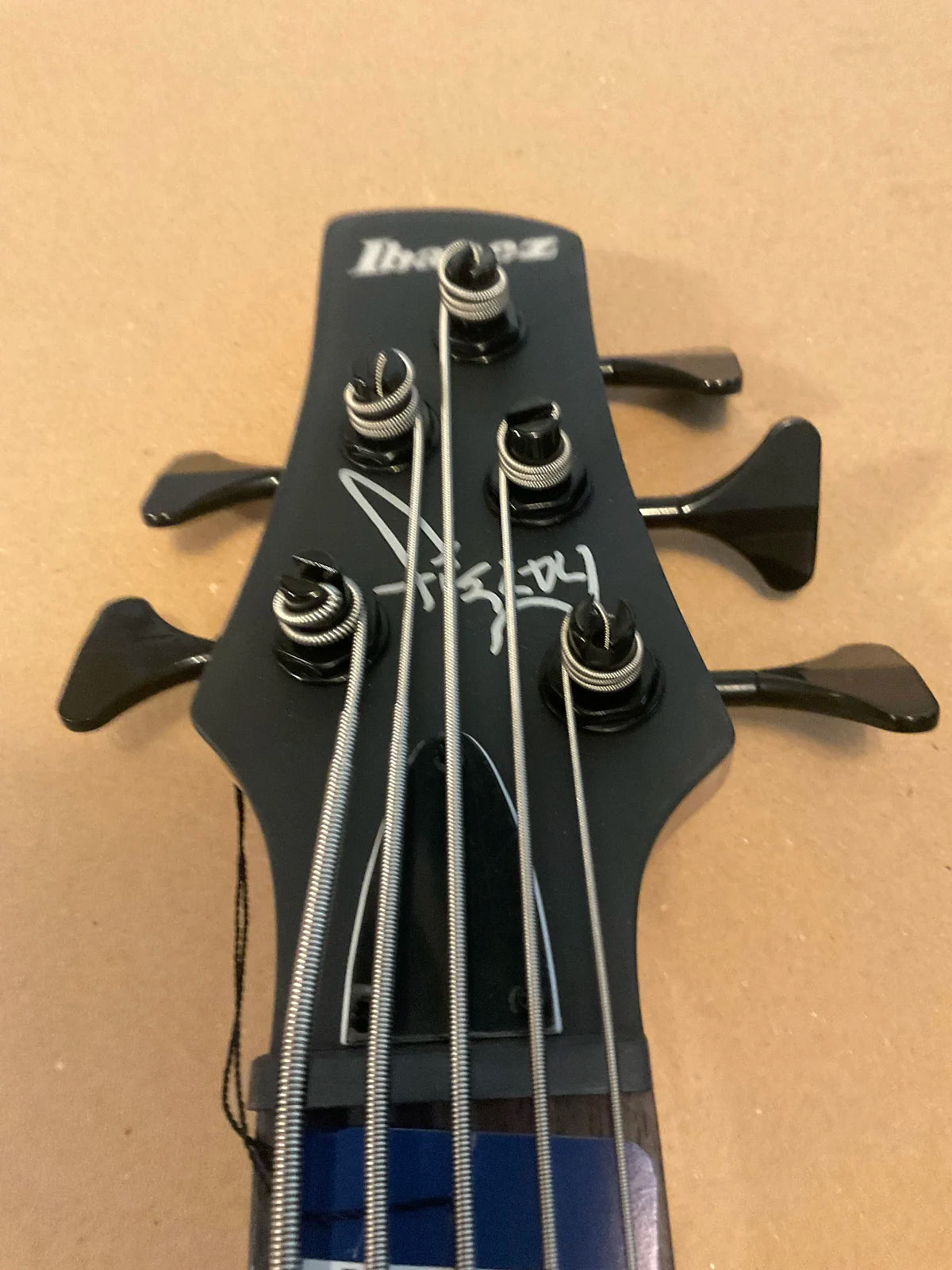 Ibanez K5 Fieldy Signature 5-String Electric Bass Guitar Flat Ibanez K5 Fieldy Signature 5-String Electric Bass Guitar Flat