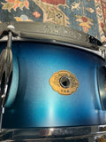 Slingerland Radio King Solid Maple Snare Drum, 5.5 X 14, Blue and Silver Lacquer