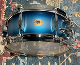 Slingerland Radio King Solid Maple Snare Drum, 5.5 X 14, Blue and Silver Lacquer