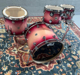 DW Collector's Maple Satin Cherry Burst Drum Set - 22,10,12,16