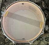 DW Collector’s Series Exotic Natural Lacquer Over Birdseye Maple w/Chrome 6.5x14