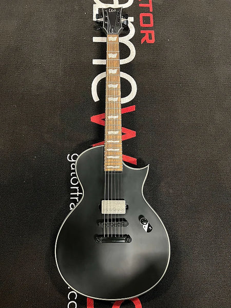 dzwzfcy7rxh3txs3qt5f_grande.